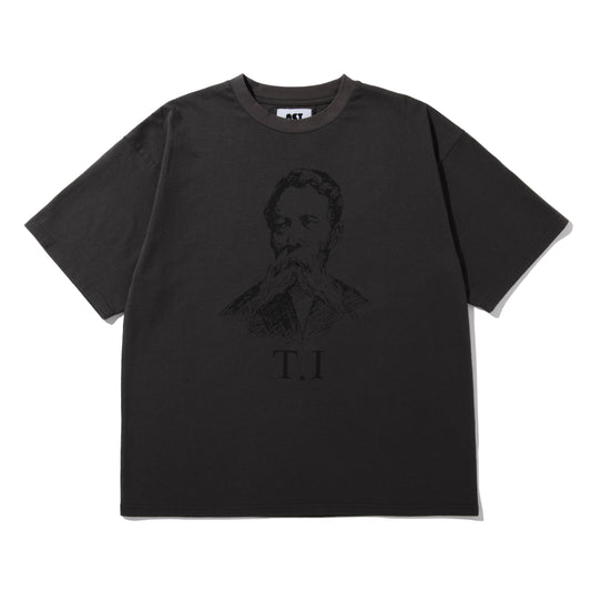 HUNDRED TEE / L.BLACK